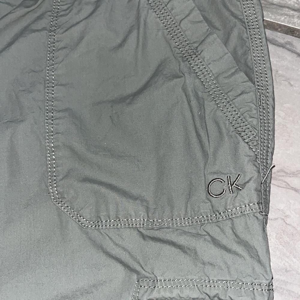 Calvin Klein Cargo Pants - Picture 4 of 4